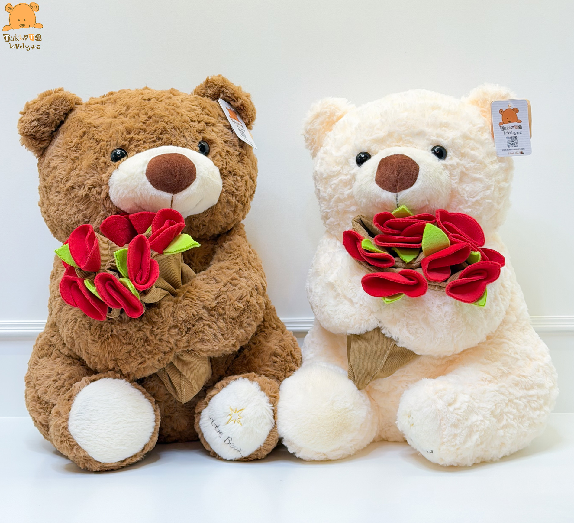 ตุ๊กตาหมีถือช่อกุหลาบ 40cm